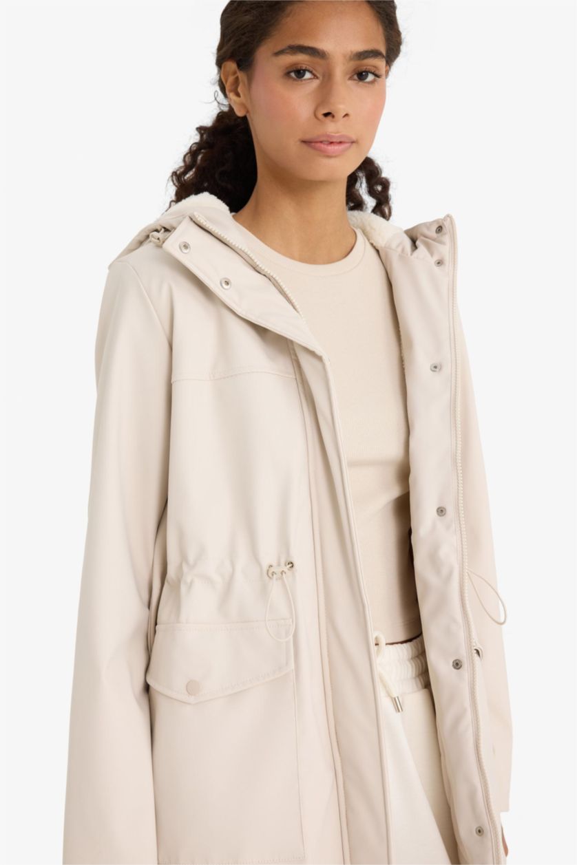 حريمي بيج جاكيت مطر جلد صناعي قصة عادية بكابيشون