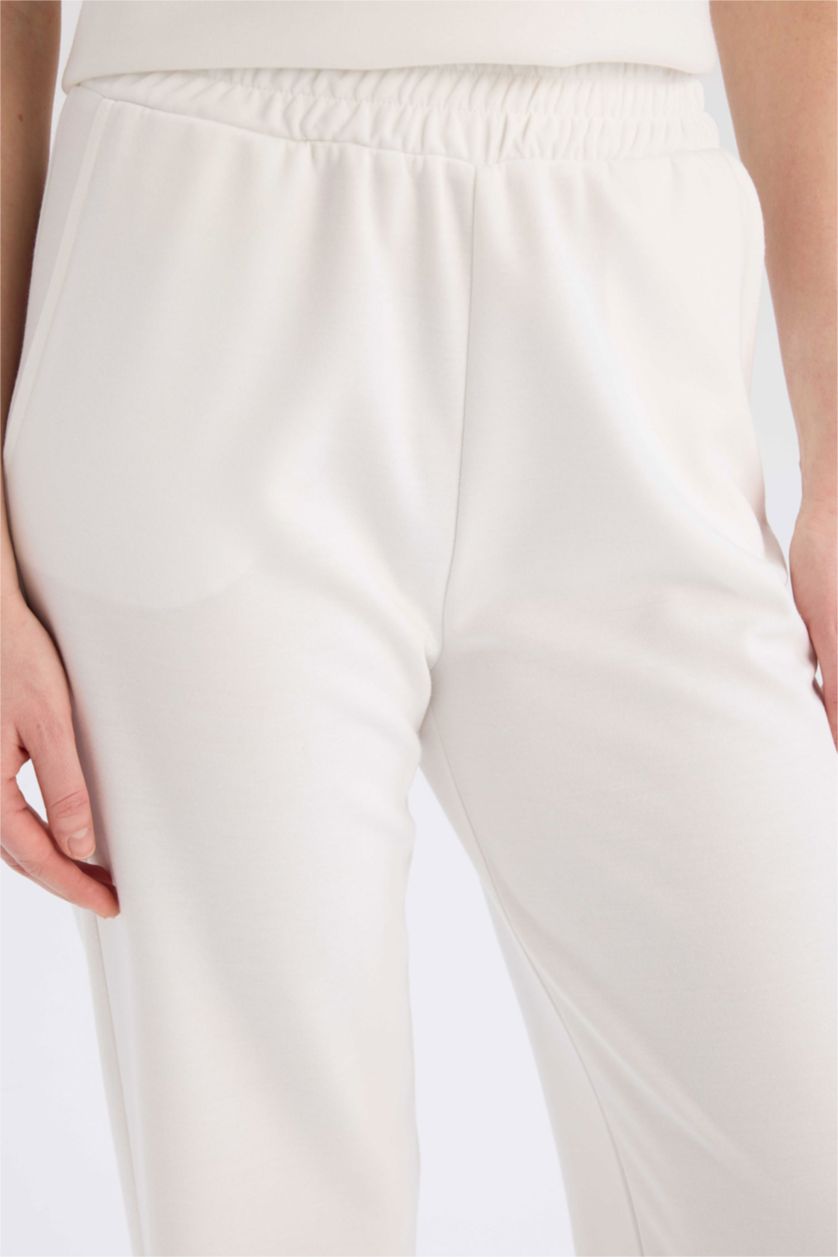 نساء بيج فاتح سروال عادي قصة مستقيمة بجيوب