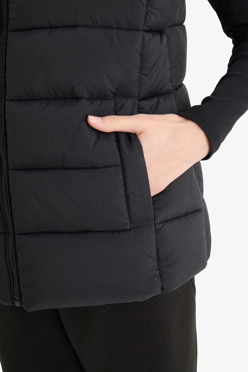 WOMAN Black Waterproof Zipered Vest