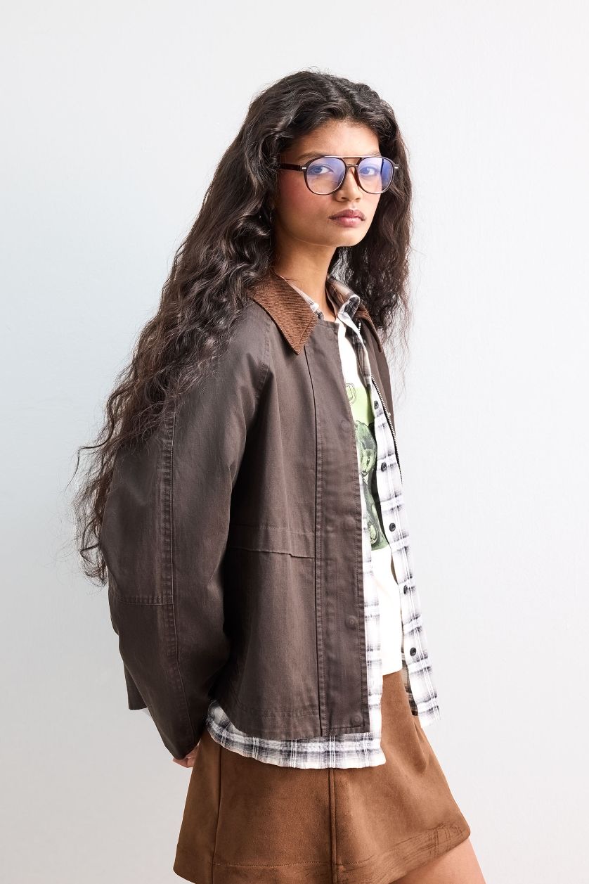 Kadın Kahve Su Geçirmez Relax Fit Kontrast Yaka Fermuarlı Mont