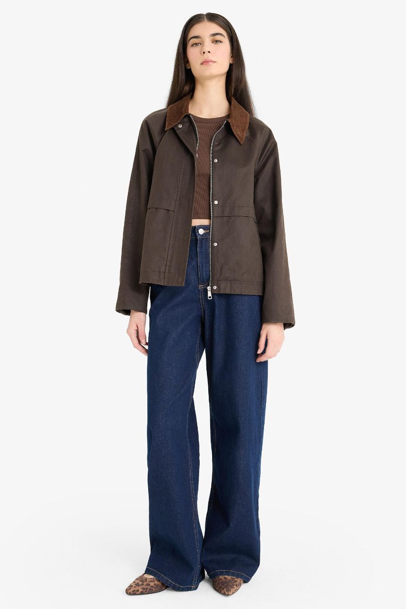 Kadın Kahve Su Geçirmez Relax Fit Kontrast Yaka Fermuarlı Mont