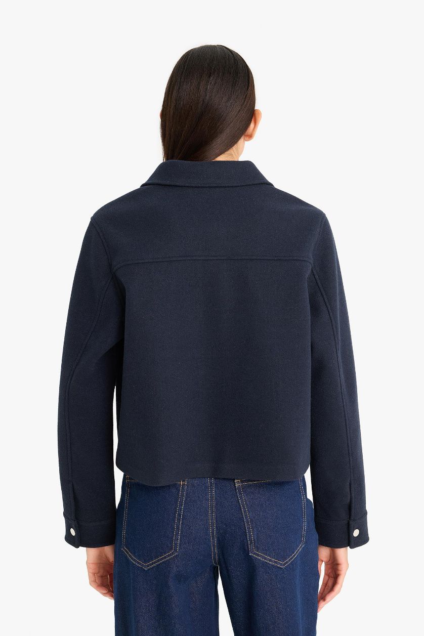 Kadın Lacivert Regular Fit Polo Yaka Düğmeli Kaşe Mont