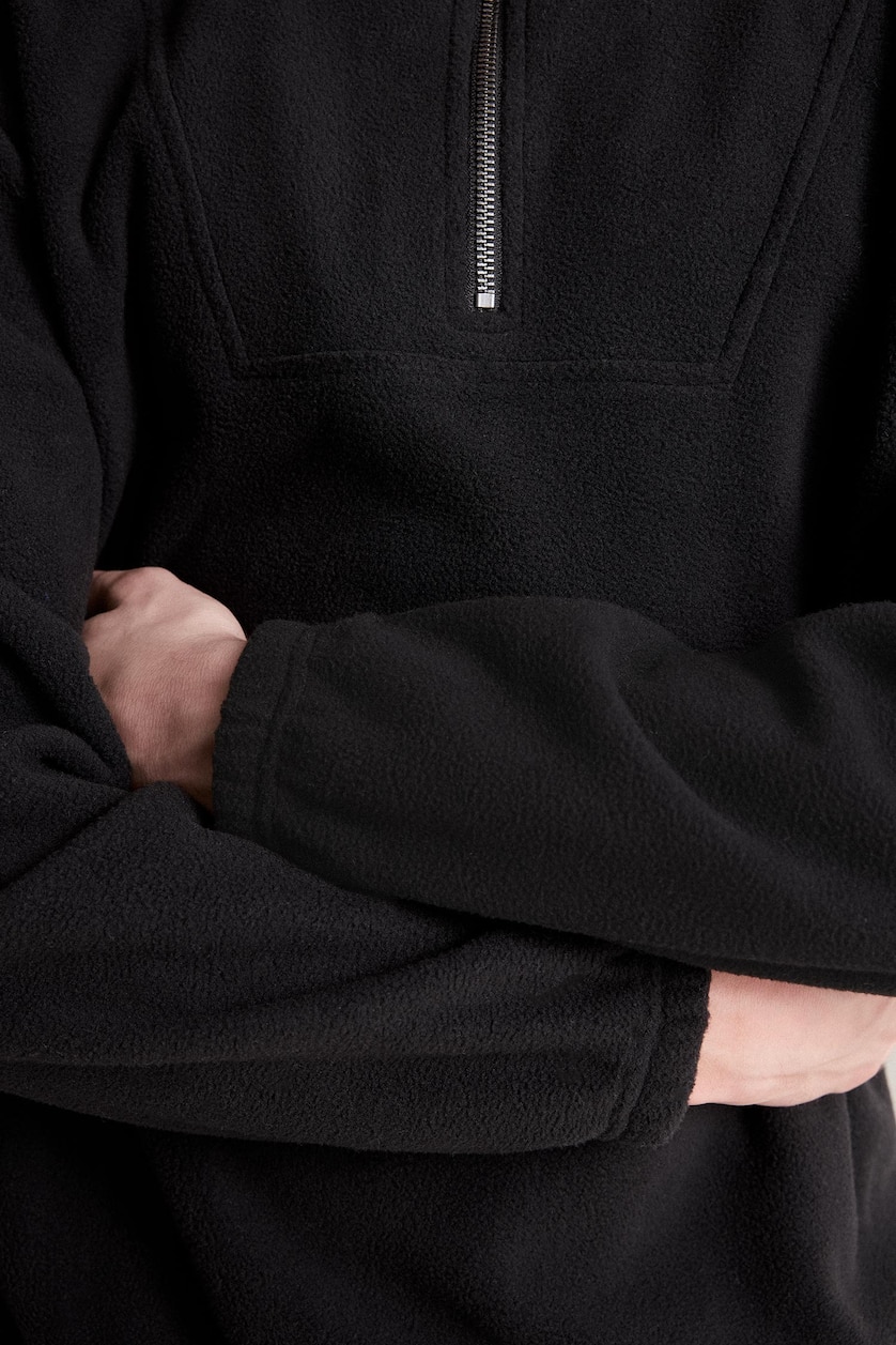 MESHKUJ Black Boxy Fit fleece Sweatshirt