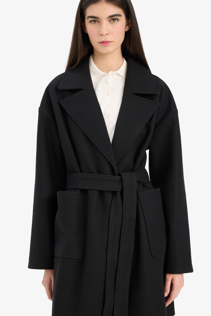 Kadın Siyah Regular Fit Kuşaklı Kaşe Kaban