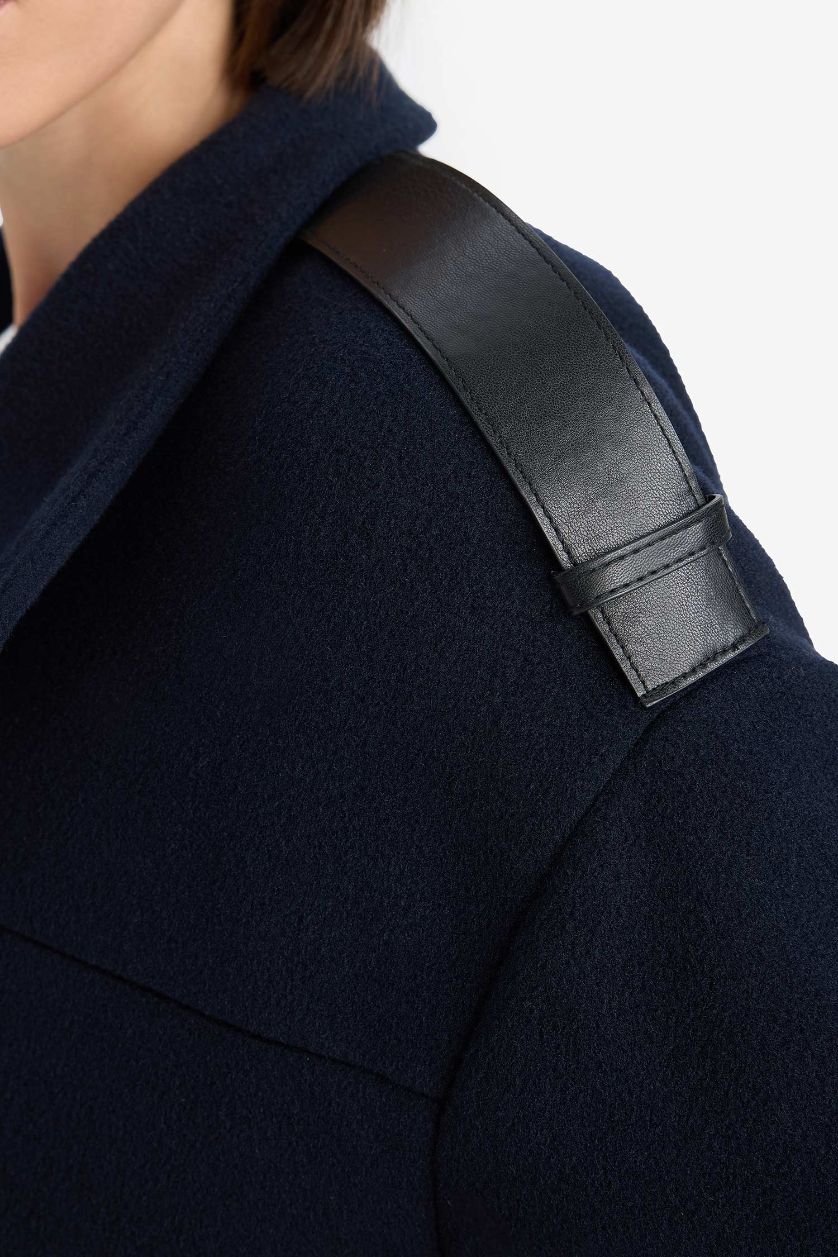 Kadın Lacivert Regular Fit Kaşe Düğmeli Kısa Kaban