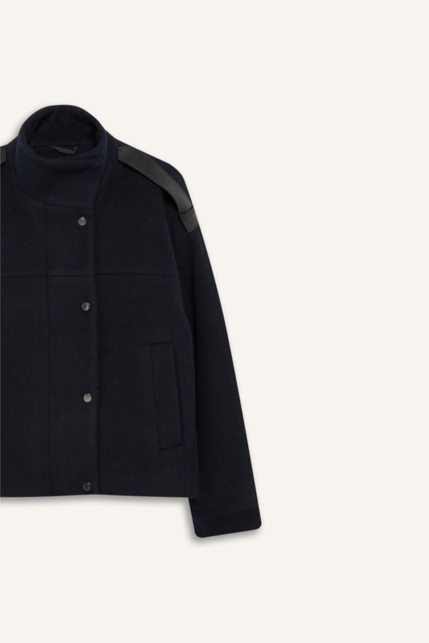 Kadın Lacivert Regular Fit Kaşe Düğmeli Kısa Kaban