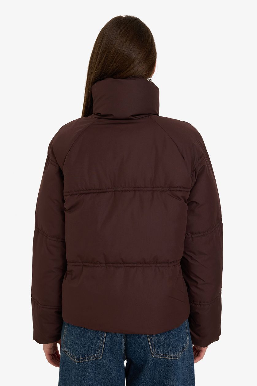 Kadın Kahve Su Geçirmez Regular Fit Dik Yaka Fermuarlı Şişme Mont