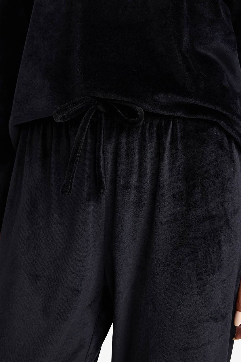 Kadın Siyah Pijama Takımı Regular Fit Uzun Kollu Velur Üst Uzun Alt