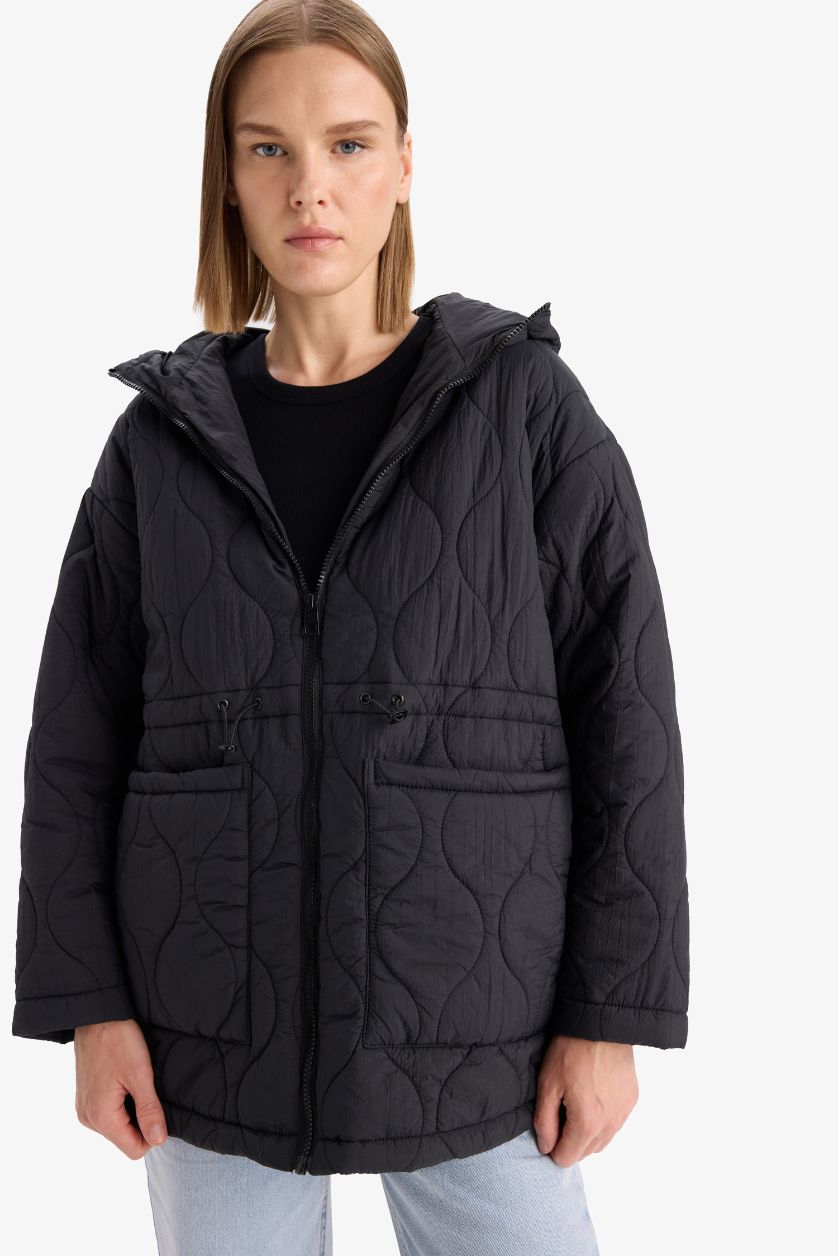 حريمي أسود جاكيت وتر بروف مبطن قصة عادية بكابيشون