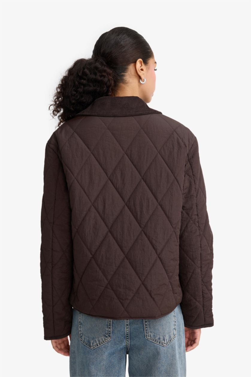 حريمي كامل جاكيت بامب قصة عادية وتر بروف وياقة بولو