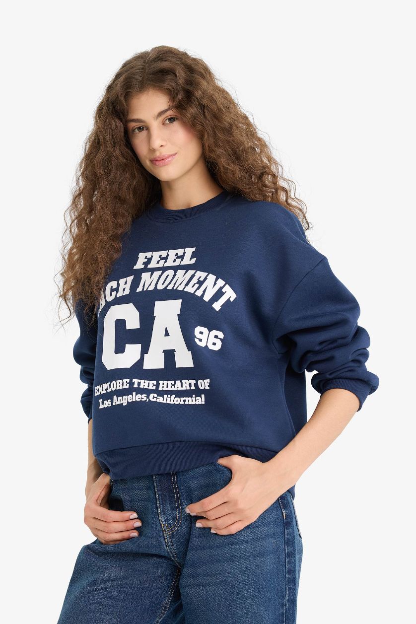 Kadın Lacivert Regular Fit Bisiklet Yaka Baskılı Sweatshirt