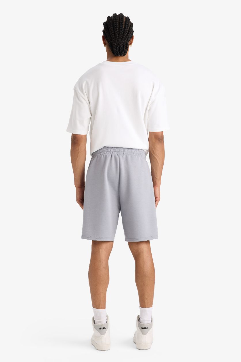 MAN Grey DeFactoFit NBA Wordmark Standard Fit Scuba Fabric Shorts