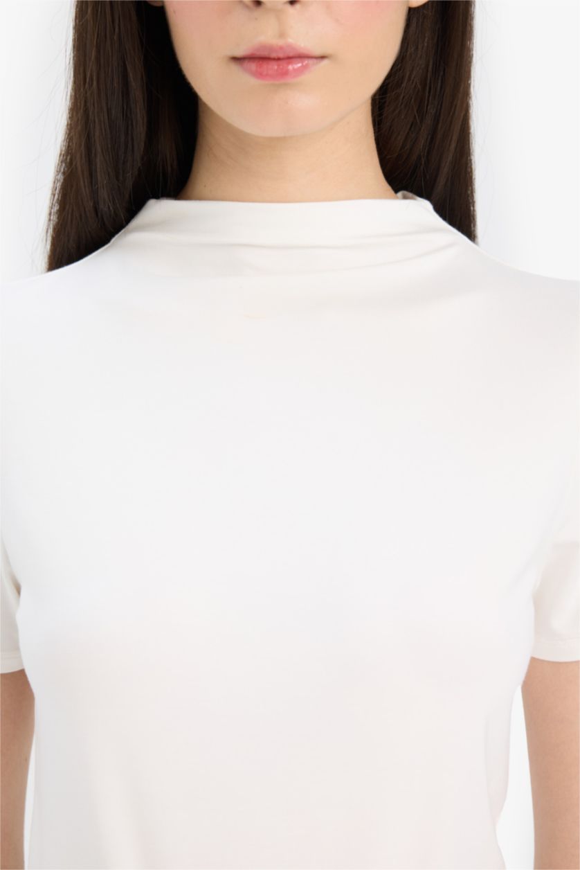 Женщины Бежевый Футболка с круглым вырезом и короткими рукавами, узкого кроя, с рибаной