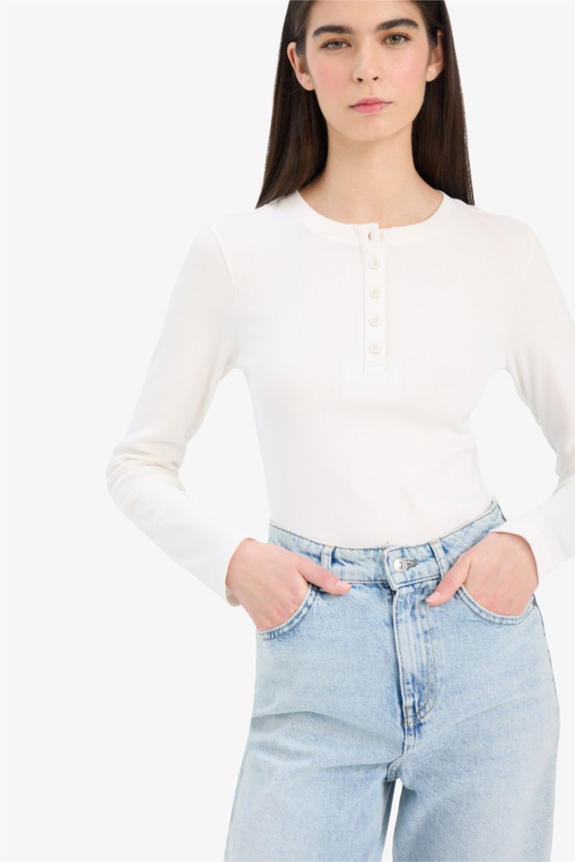 Женщины Бежевый Узкий крой рубашечный воротник длинный рукав трикотажная футболка