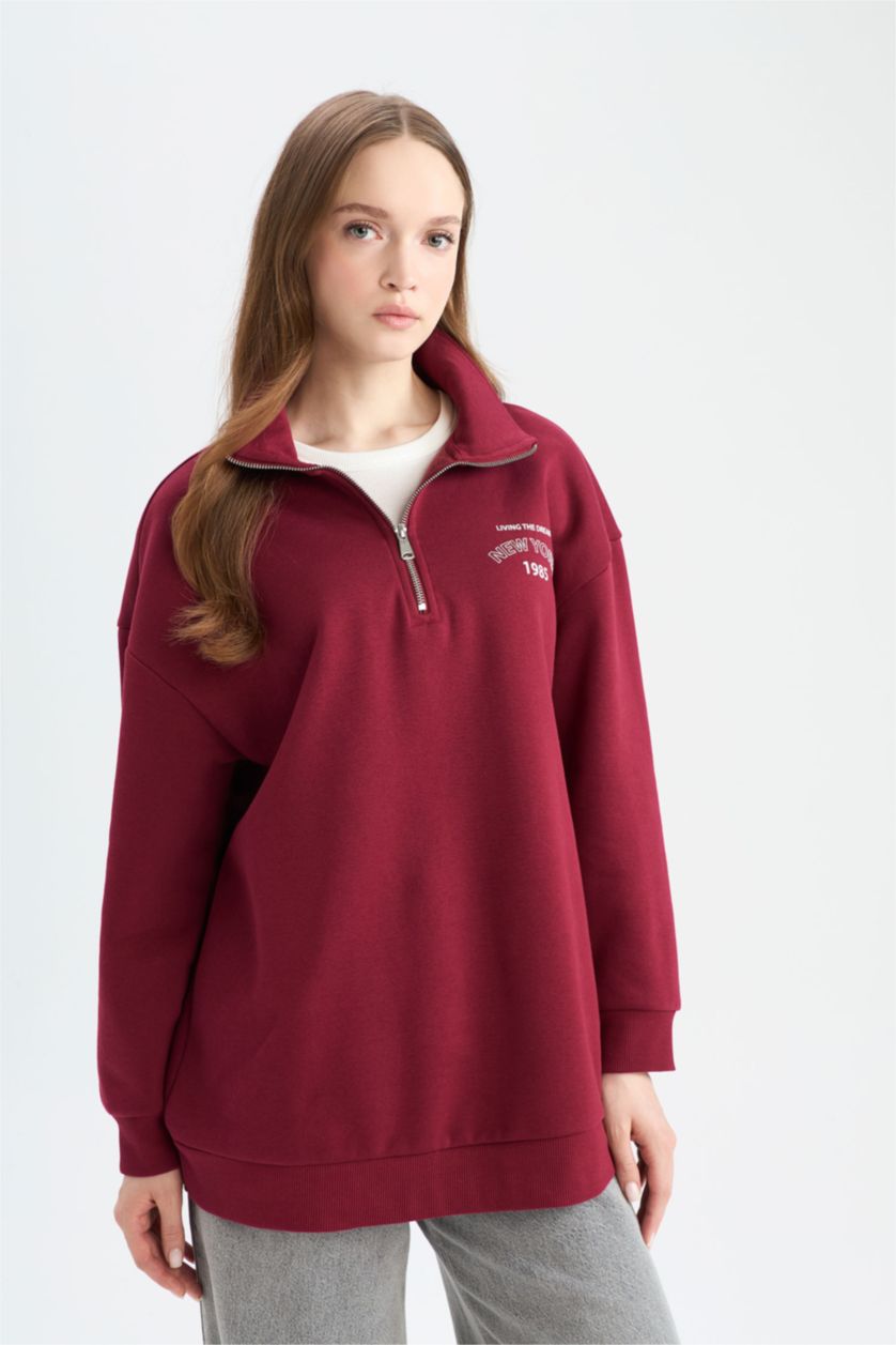 Kadın Bordo Regular Fit Fermuarlı Dik Yaka Baskı Detaylı İçi Yumuşak Tüylü Kalın Sweatshirt Tunik