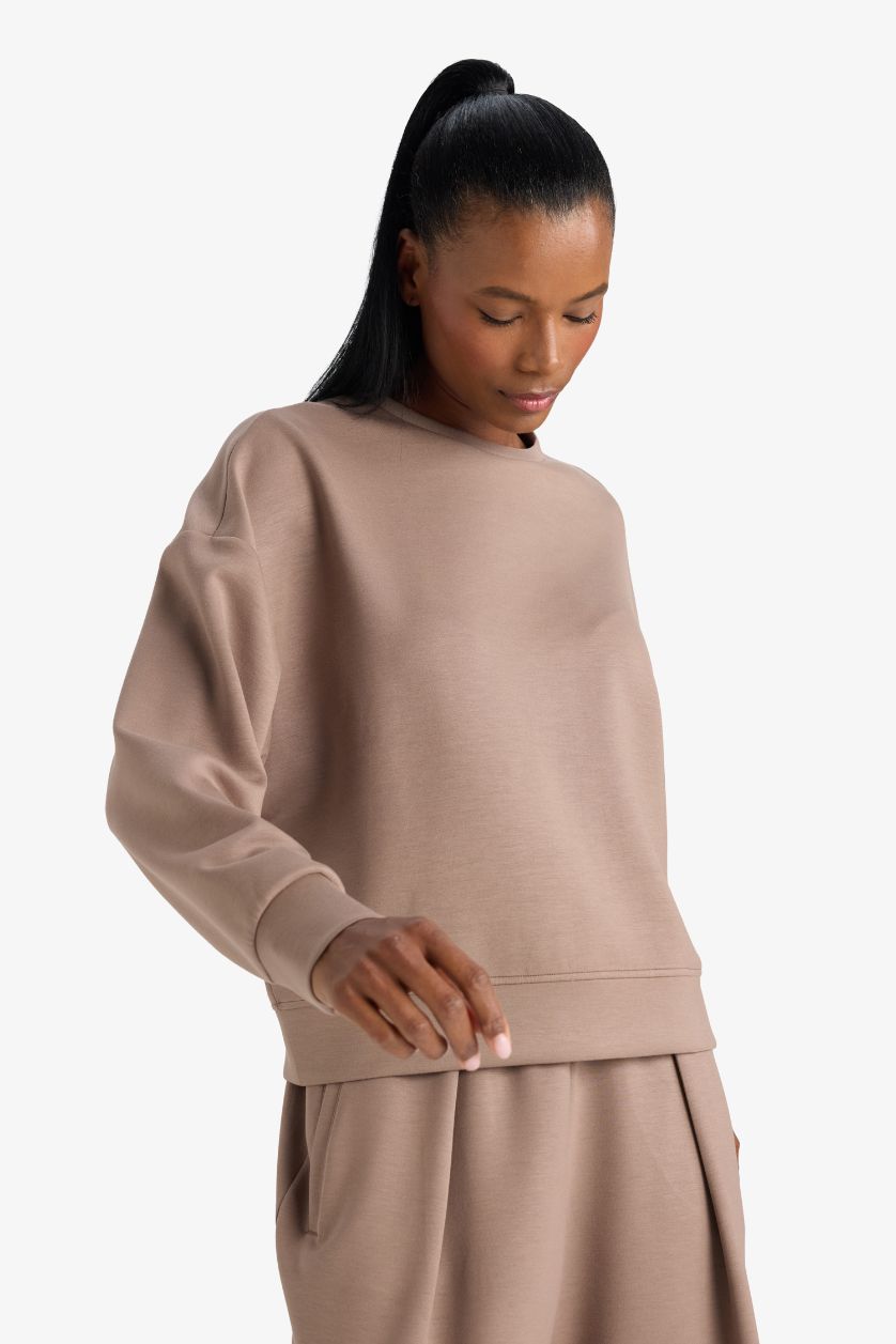 Kadın Açık Kahve Oversize Geniş Kalıp Bisiklet Yaka Modal Sporcu Sweatshirt