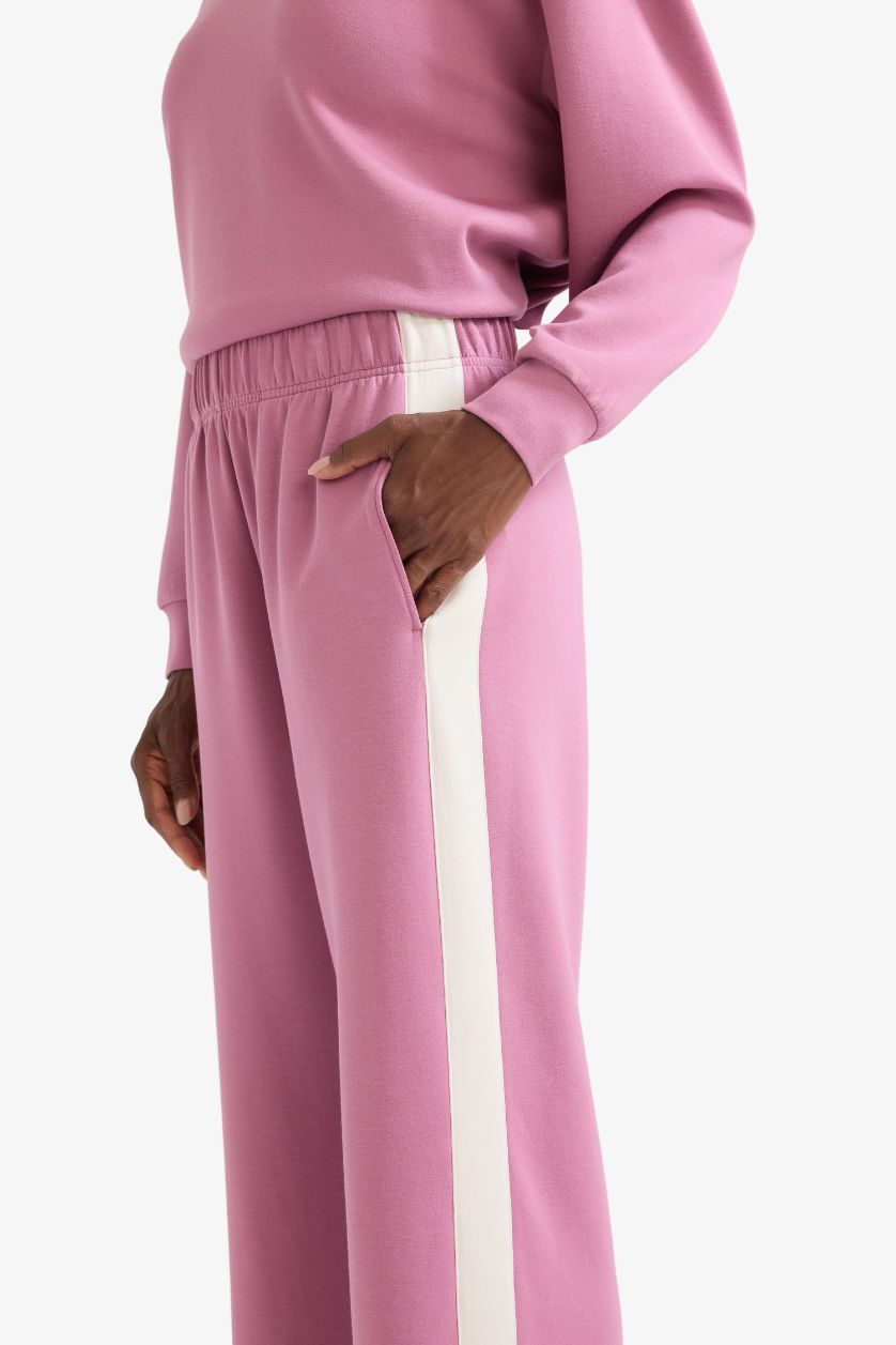 Kadın Gülkurusu Wide Leg Geniş Paça Standart Boy Modal Soft Touch Pantolon