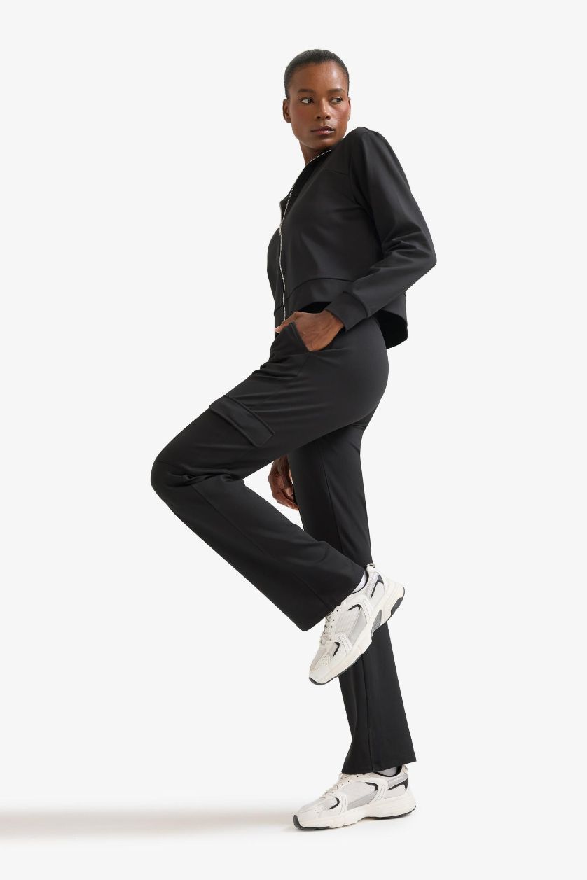 WOMAN Black DeFactoFit Straight Fit Cargo Pants