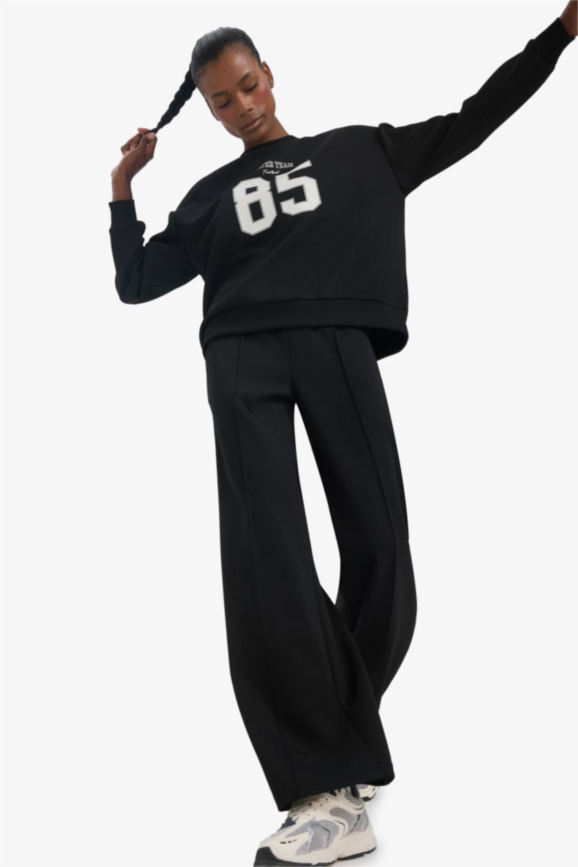 Woman Black Wide Leg Trousers