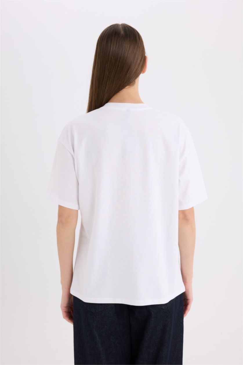 Kadın Beyaz Oversize Geniş Kalıp Bisiklet Yaka Baskılı Casual Kısa Kollu Tişört