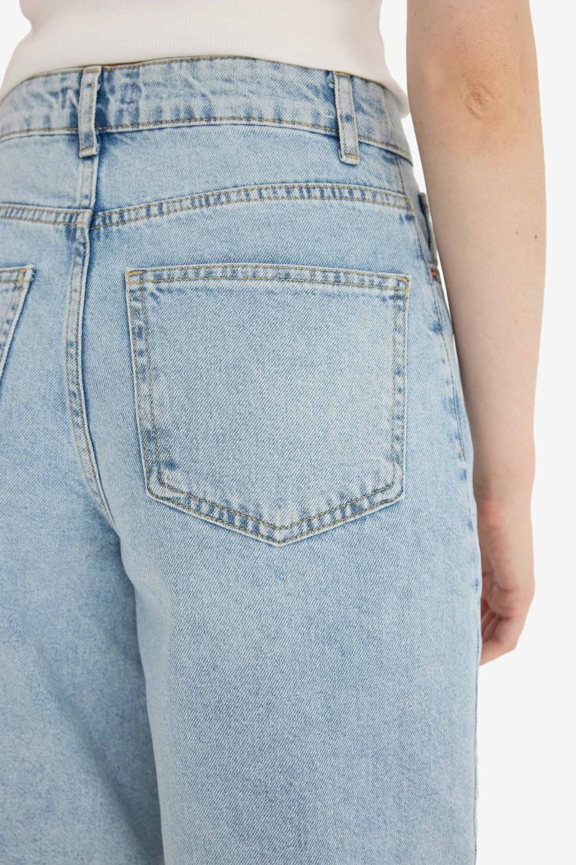FEMME Indigo Clair Short Bermuda en jean taille haute