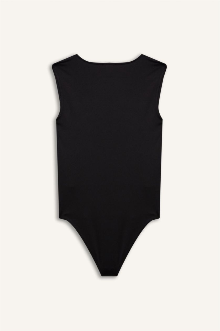 Kadın Siyah Kare Yaka Bodysuit