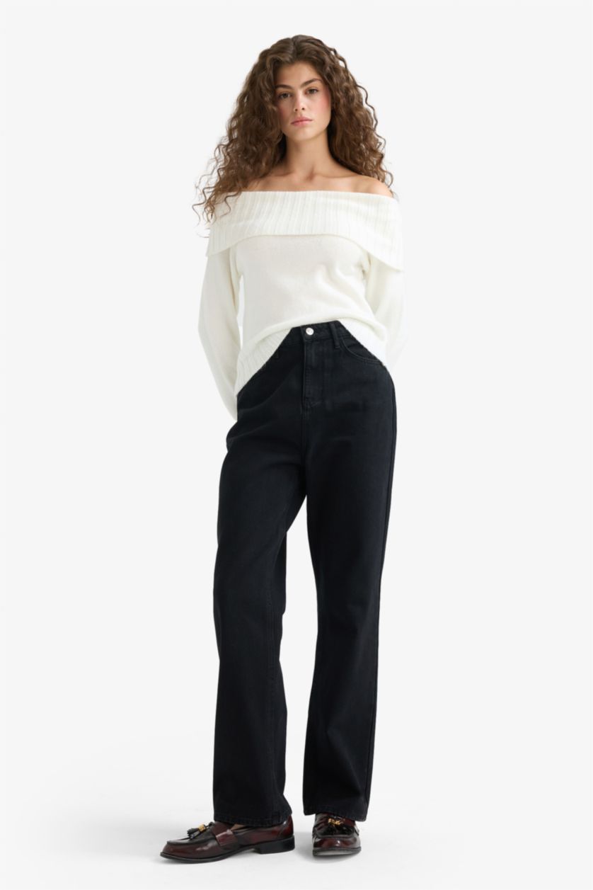 Women Black High Waist Straight Fit Trousers