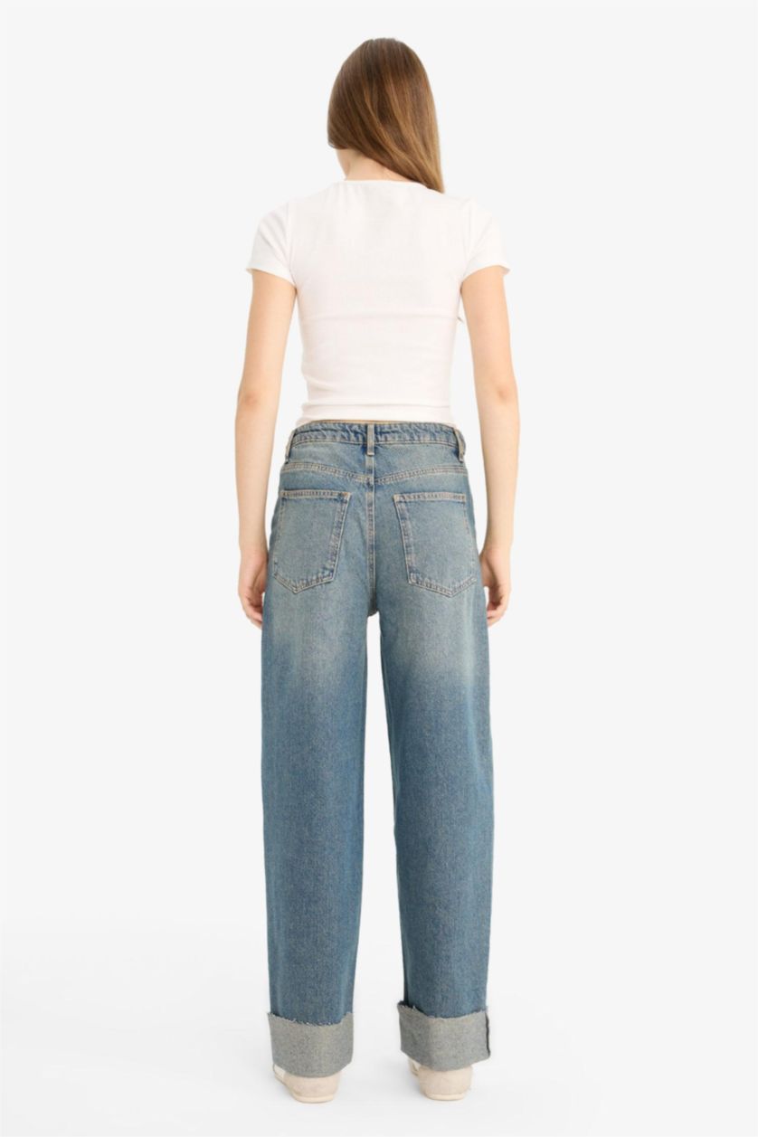 Kadın Mavi Baggy Fıt Yüksek Bel Katlamalı Paça Jean Kar Yıkamalı Pantolon