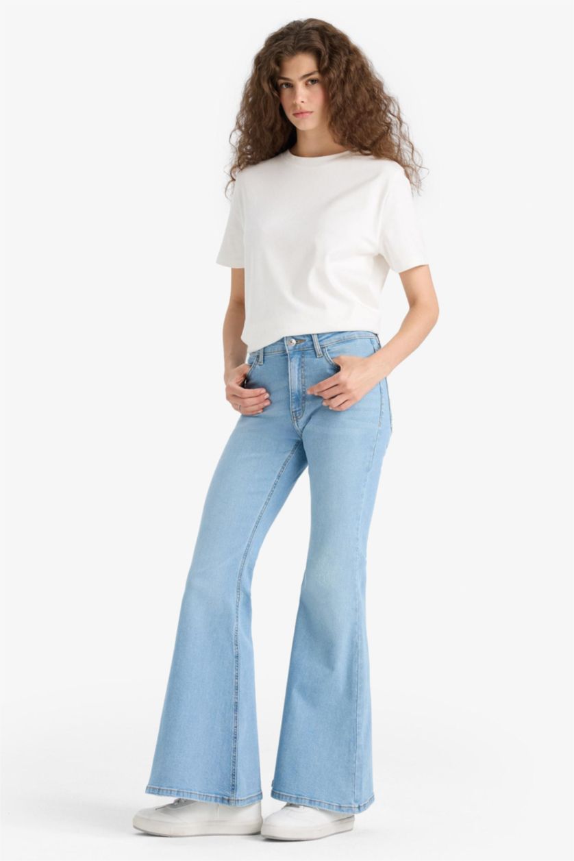 Woman Light Indigo Mia Flare Fit High Waist Long Jeans