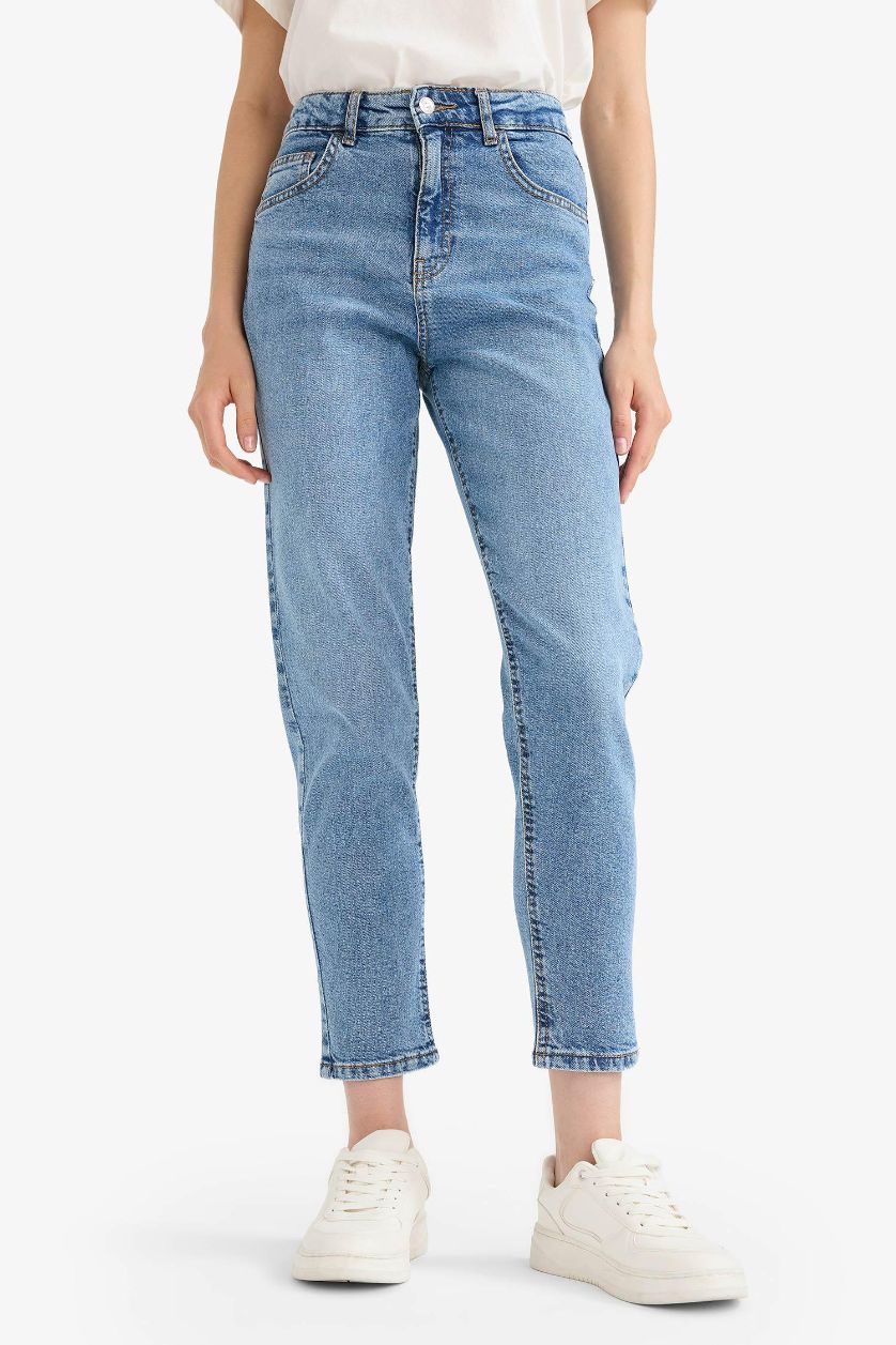 Kadın Mavi Comfort Mom Yüksek Bel Bilek Boy Jean Yıkamalı Pantolon