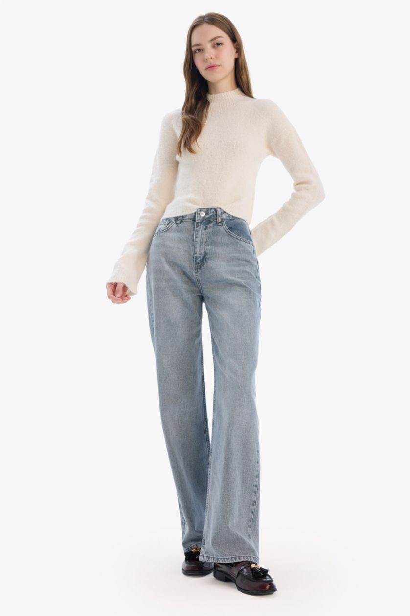 WOMAN Ecru Regular Fit Crew Neck Knitwear Pullover