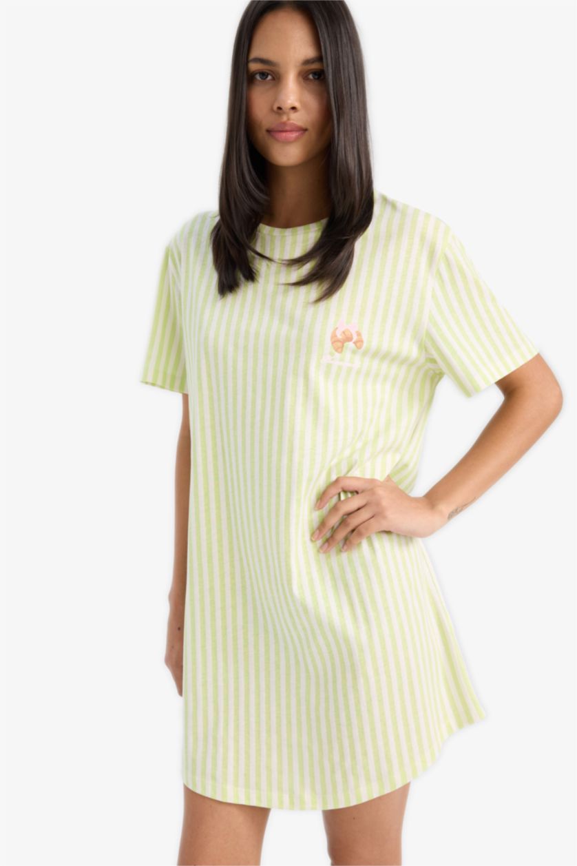 WOMAN Light Green Fall in Love Regular Fit Crew Neck Short Sleeve Dress