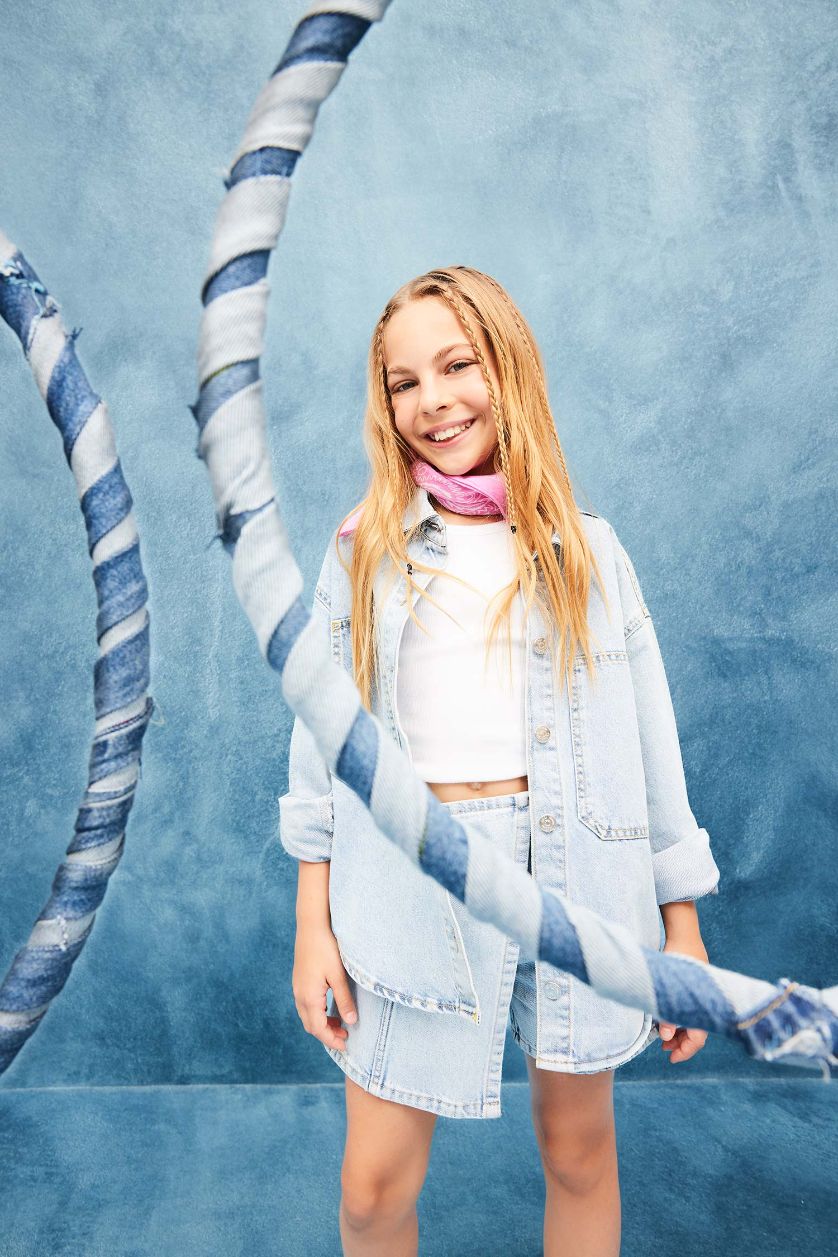 Kız Çocuk - Genç Kız Açık Mavi Denim Ceket Kız Çocuk