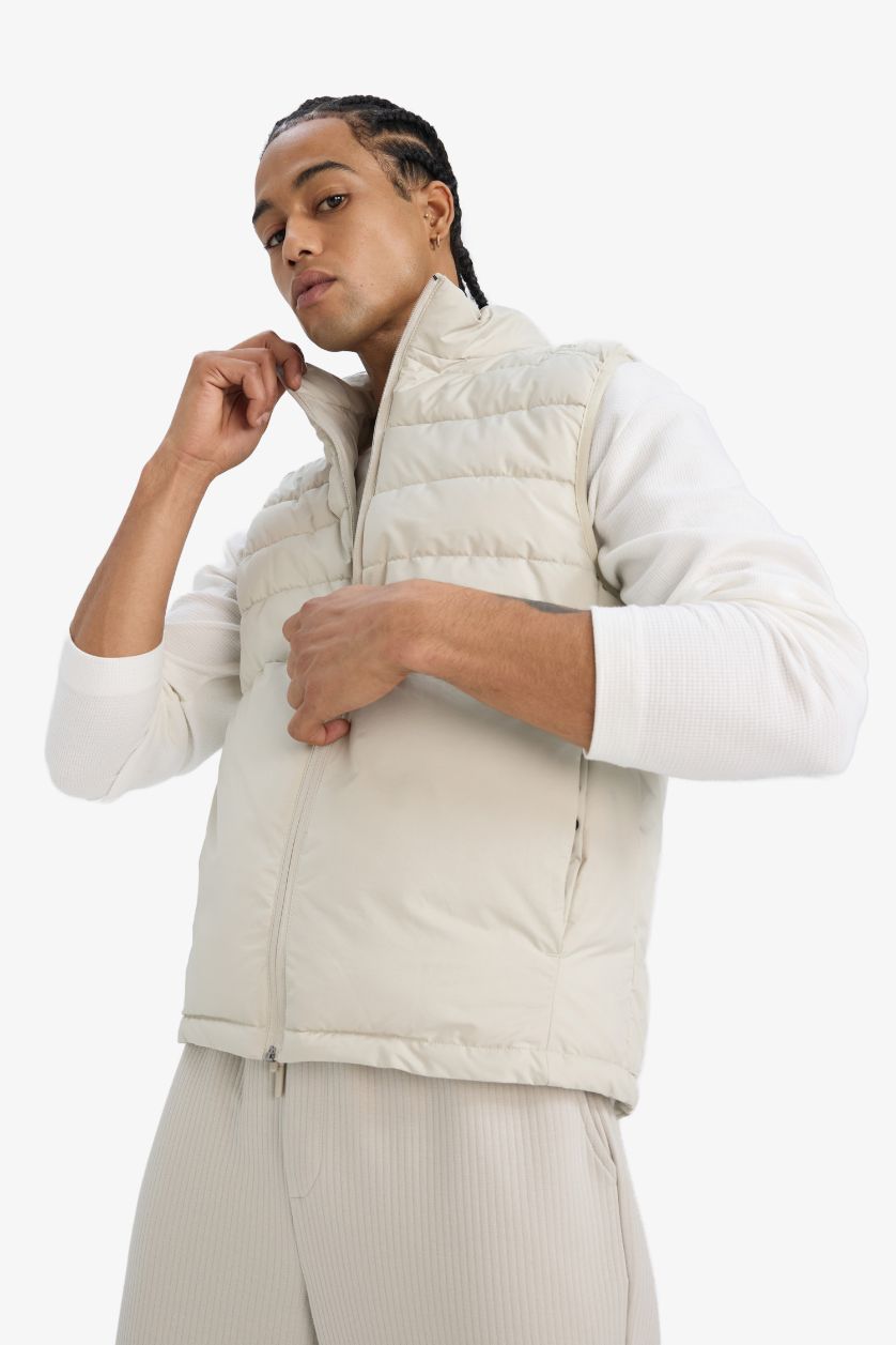 Man Light Beige DeFactoFit Slim Fit Waterproof Zippered Puffer Vest