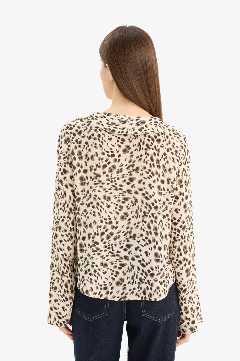 WOMAN Ecru Regular Fit V Neck Leopard Shirt