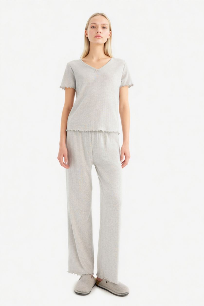 Woman Grey Melange Fall in Love Regular Fit Top Bottom 2 Piece Pajama Set