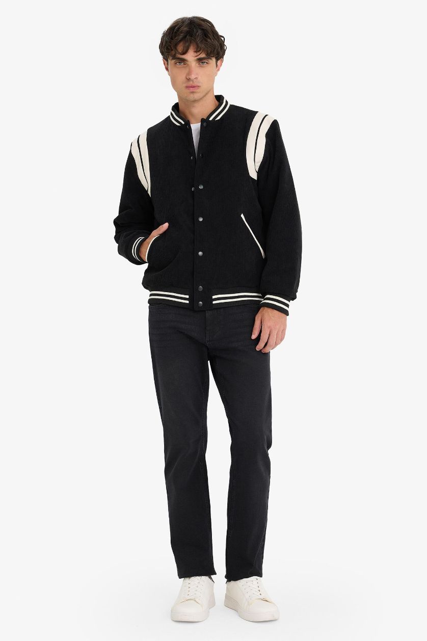 Erkek Siyah Su İtici Regular Fit Kolej Yaka Bomber Çıtçıtlı İç Cepli Mont