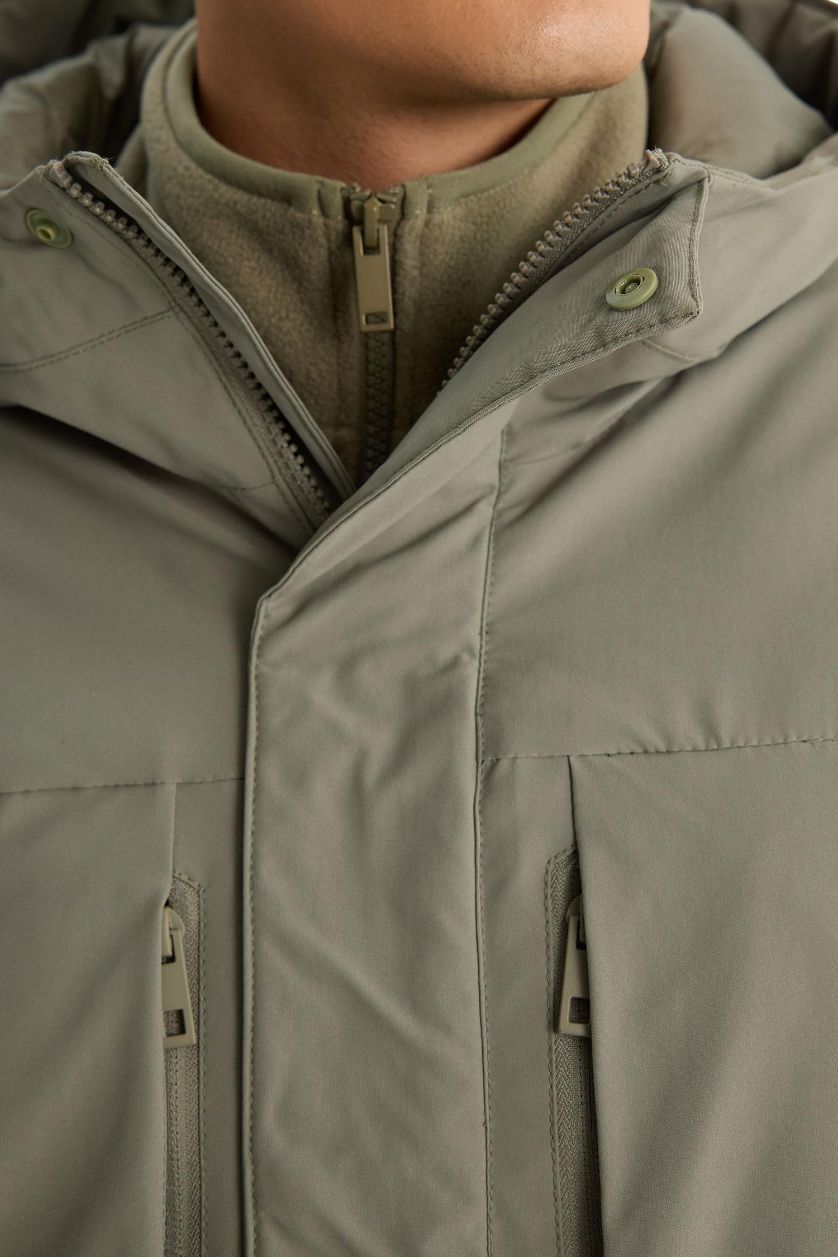 Erkek Açık Haki Su İtici Kapüşonlu Mont