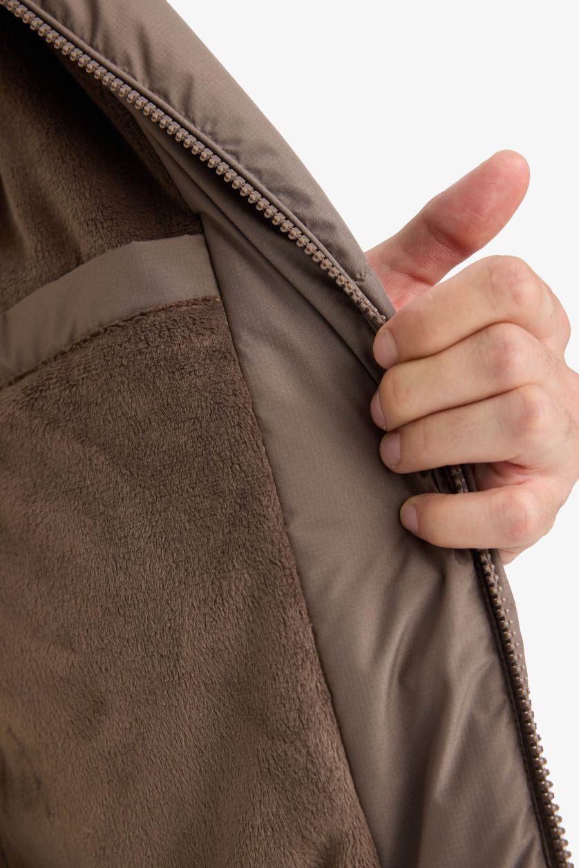 Erkek Açık Kahve Su İtici Fermuarlı Mont