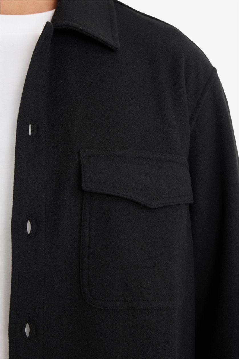 Man Black Regular Fit Buttoned Shirt Jacket