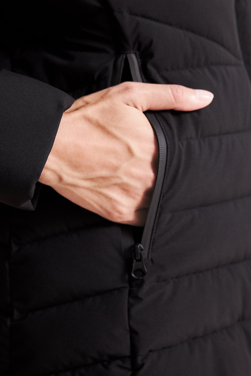 WOMAN Black Zipper Puffer Jacket