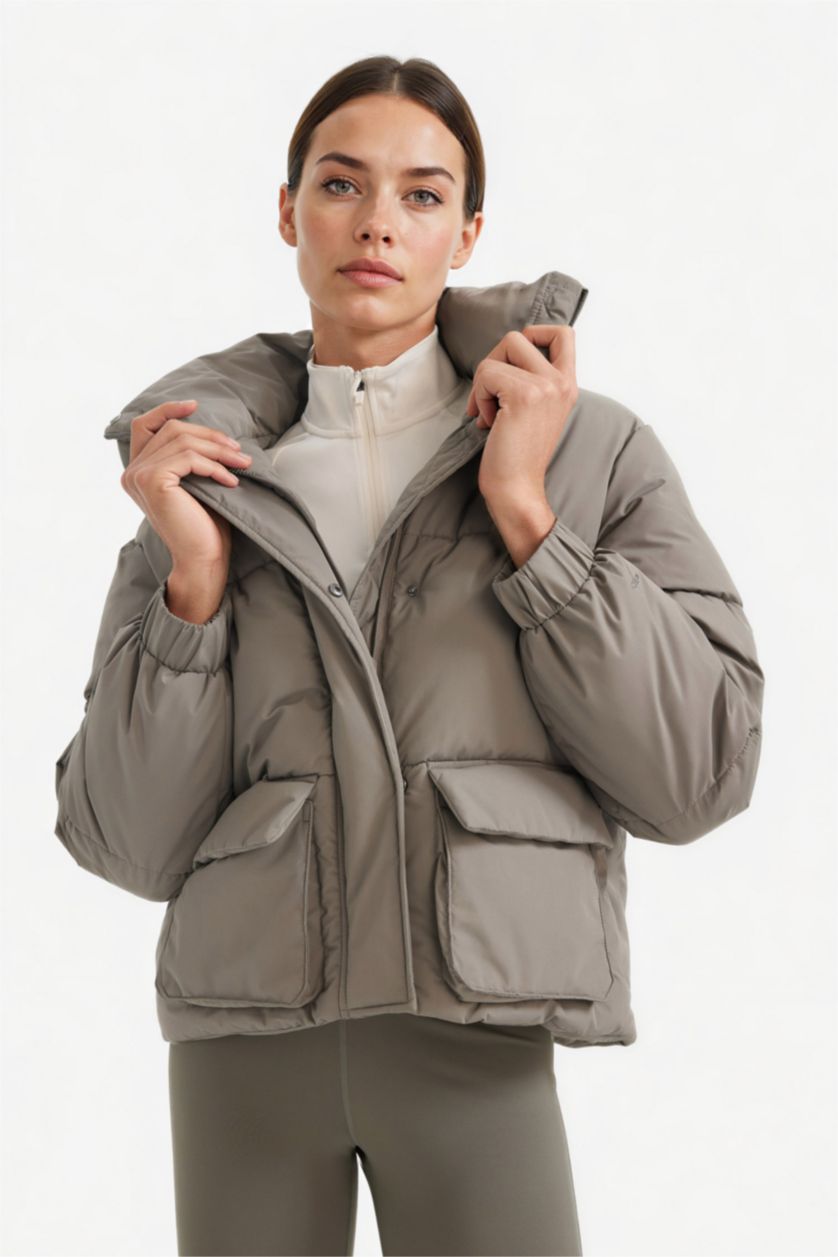 Kadın Haki Su İtici Oversize Fit Geniş Kalıp Dik Yaka Fermuarlı Çıtçıtlı Cepli Şişme Mont