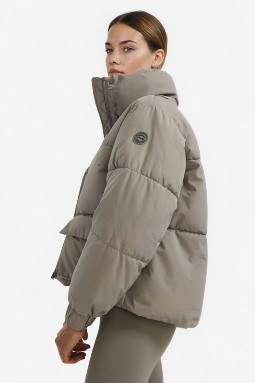 Kadın Haki Su İtici Oversize Fit Geniş Kalıp Dik Yaka Fermuarlı Çıtçıtlı Cepli Şişme Mont