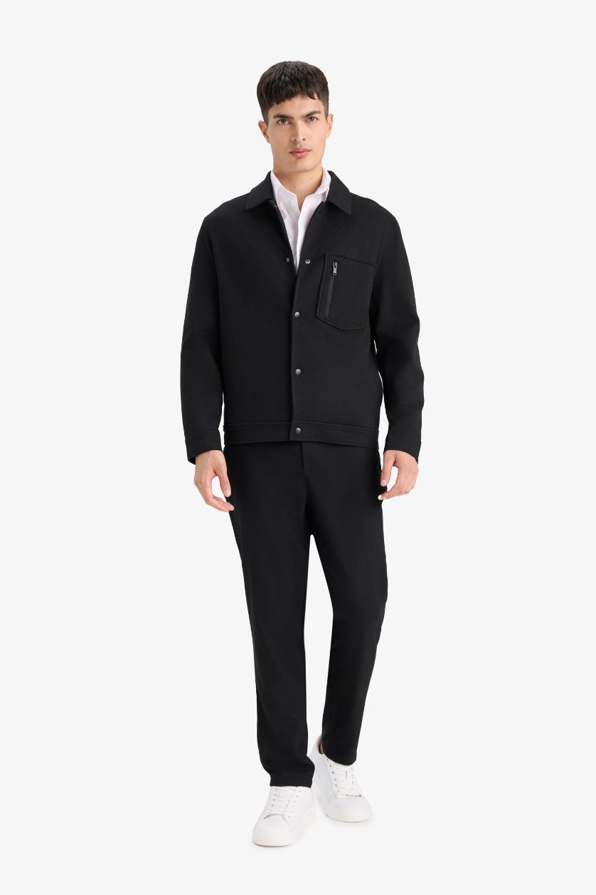 Мужчины Черный Рубашка Regular Fit с воротником и кнопками.