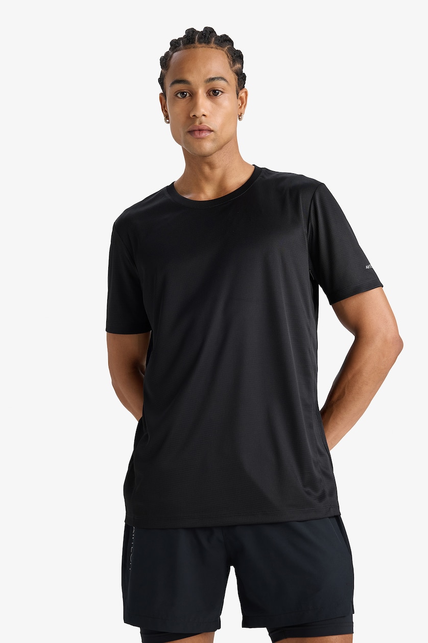 Erkek Siyah Slim Fit Nefes Alabilen Çabuk Kuruyan Baskılı Sporcu Tişört