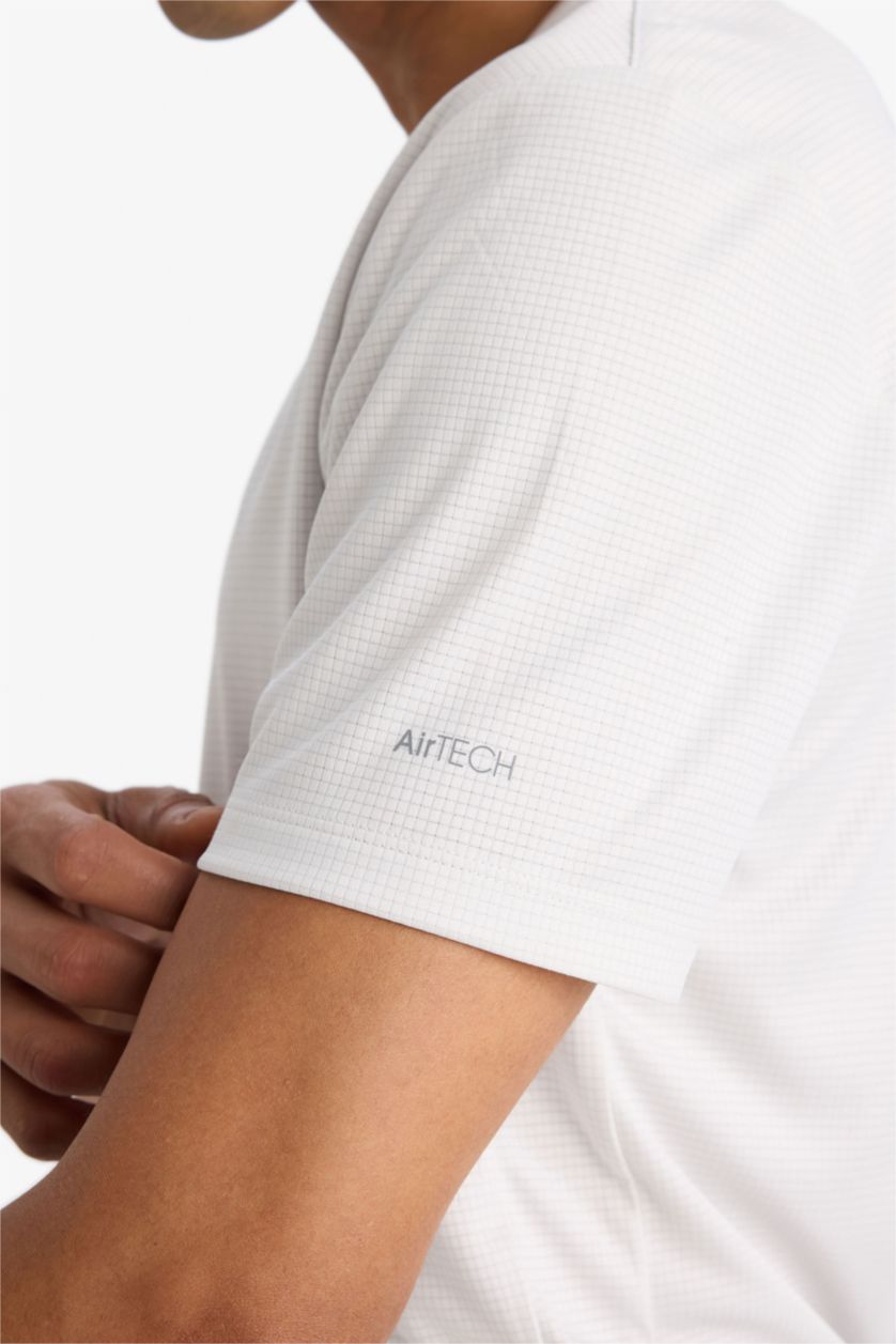 MAN Stone DeFactoFit Slim-Fit Quick Dry Breathable Flexible Fabric Sports T-Shirt
