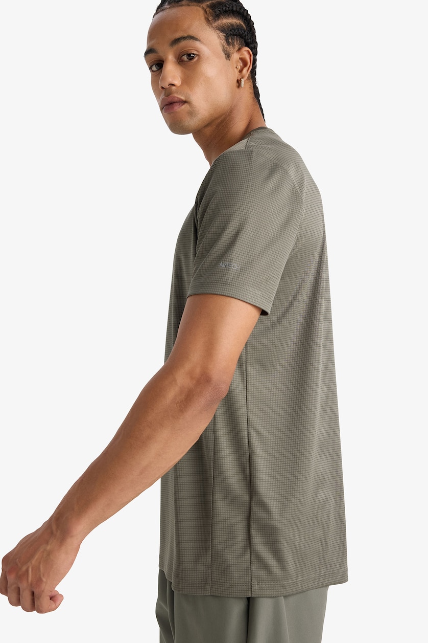 Erkek Haki Slim Fit Nefes Alabilen Çabuk Kuruyan Baskılı Sporcu Tişört