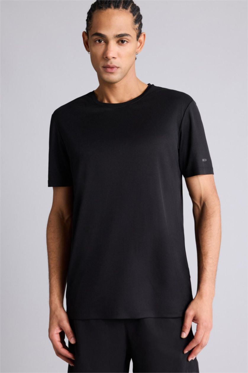 رجالي أسود Slim Fit Short Sleeve T-Shirt