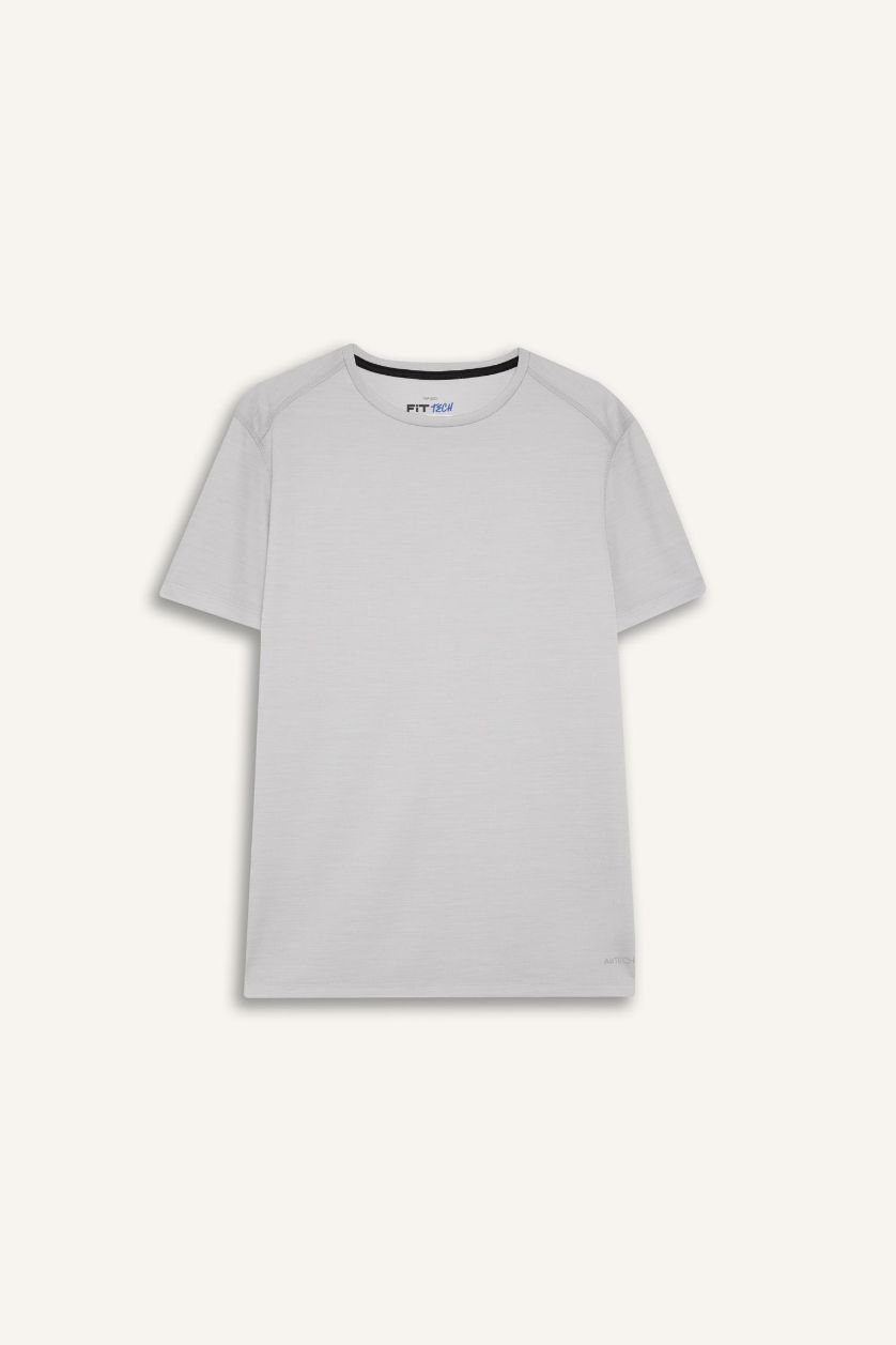 رجال رمادي فاتح تيشيرت سليم فيت رياضي قصة عادية سريع الجفاف من DeFactoFit