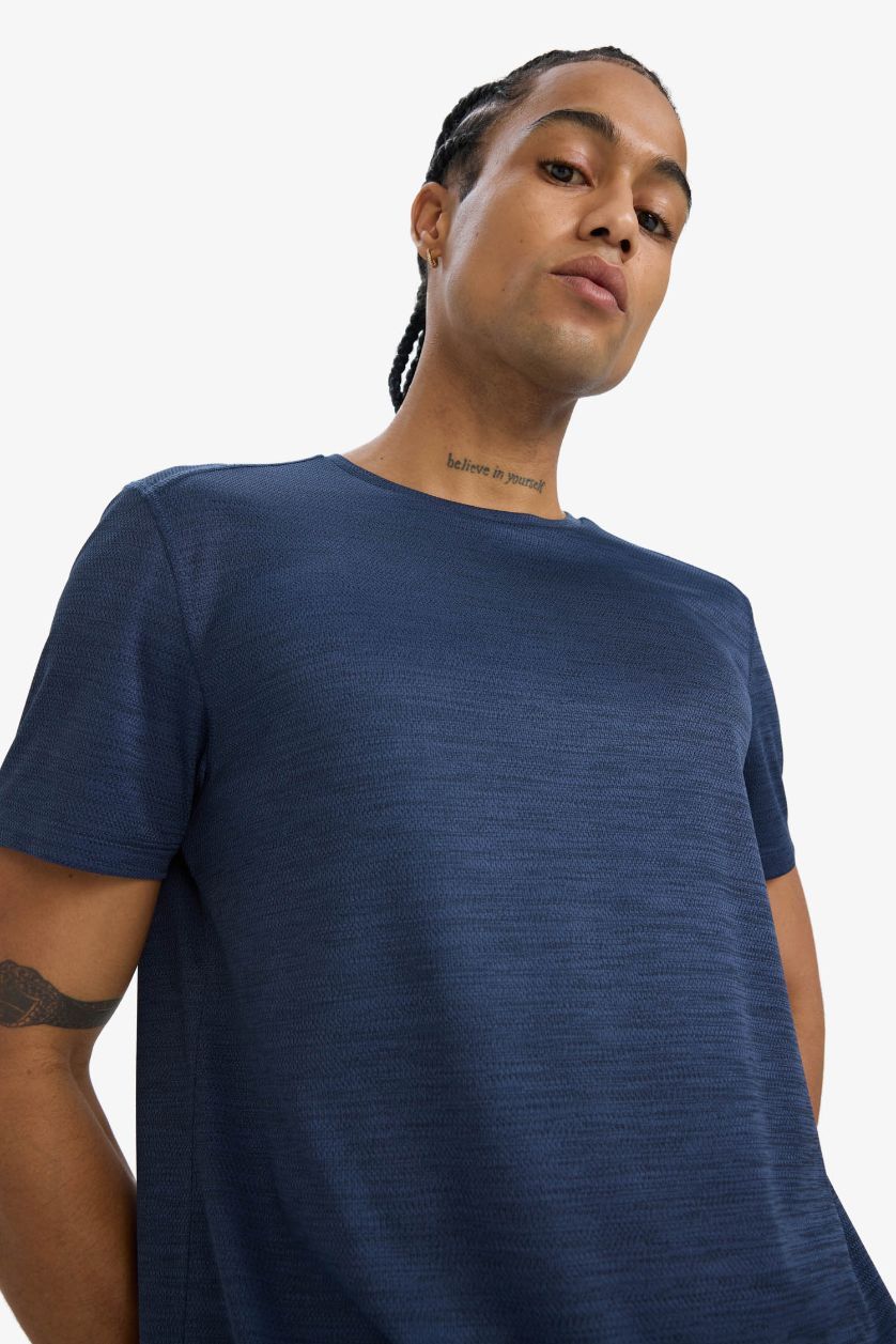 رجال كحلي تيشيرت سليم فيت رياضي قصة عادية سريع الجفاف من DeFactoFit